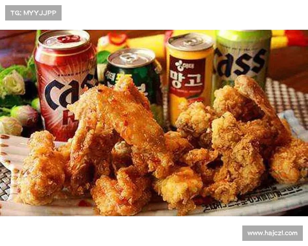 莱万大赞韩式炸鸡费尔明称饮品为亮点两人享受美食时刻 莱万大赞韩式炸鸡费尔明称饮品为亮点两人享受美食时刻
